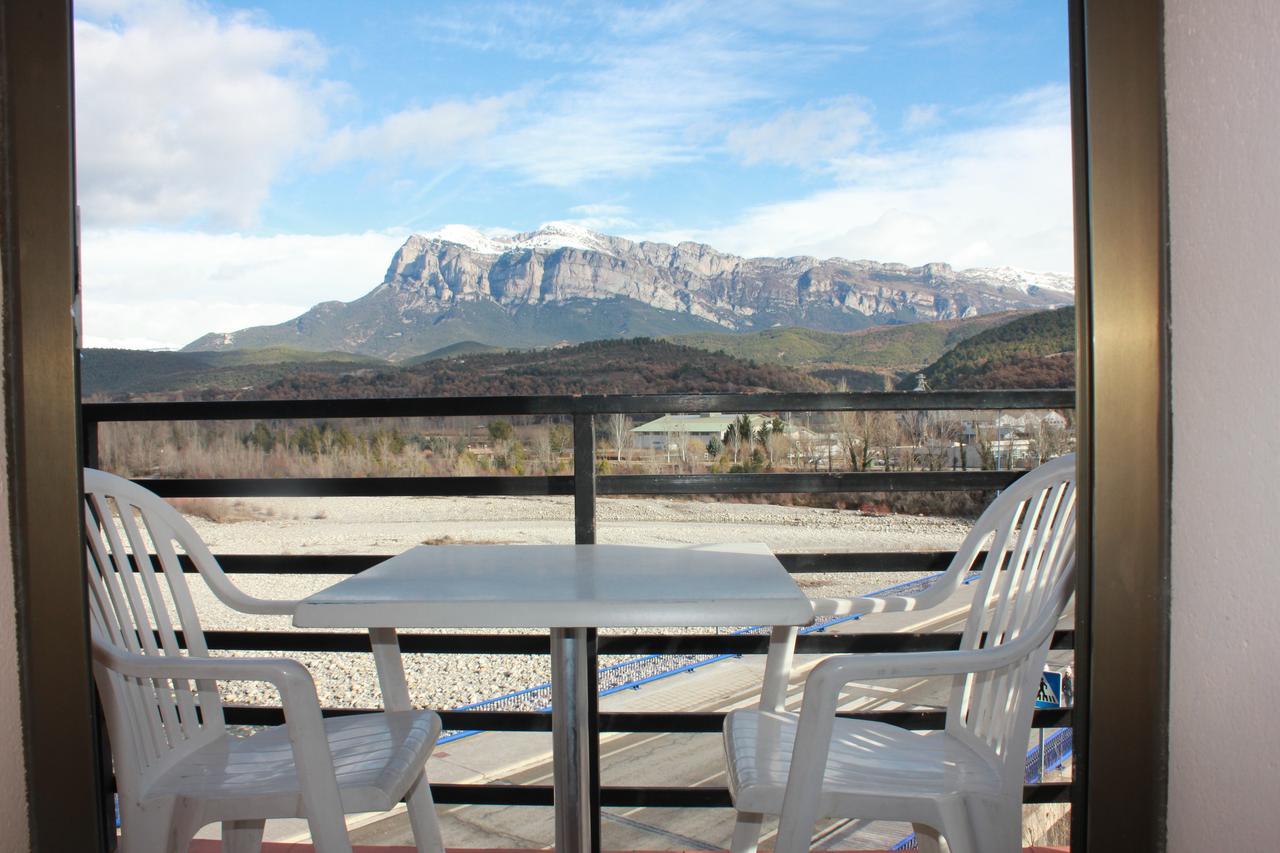 Apartamento Ainsa Pirineo Exterior foto
